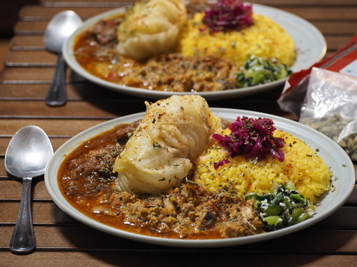 キッチンカー『spice curry COMODO』