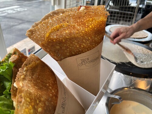 キッチンカー『JB's  crepes』