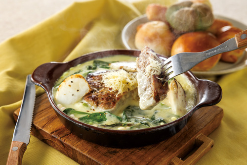 ハンバーグステーキと冬野菜のクリーム煮