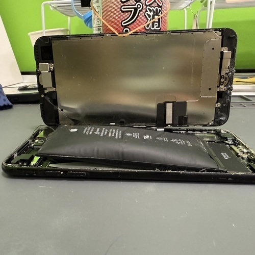 バッテリー膨張