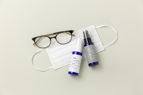 くもりどめタイトル